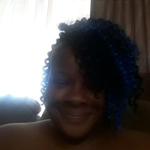 Meet your Posher, Darcelle